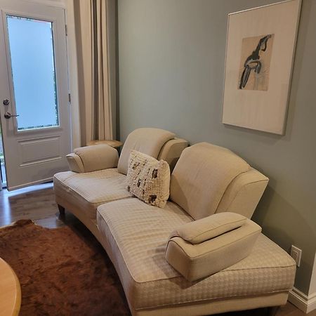 Au Vieux Presbytere De Saint-Leon エクステリア 写真